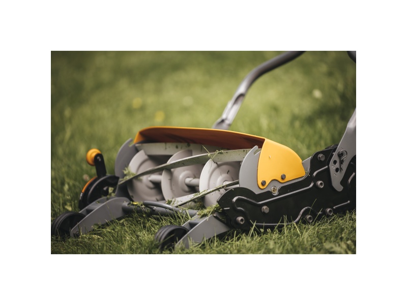 Fiskars StaySharp Max rootorniiduk + kogumiskott 18l @ MinuLaps e-pood