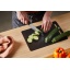 1057550_Fiskars_FF_Bamboo_cutting_board_action_cutting_02.jpg