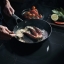 1066947_Fiskars_Taiten_Frying_pan_26cm_Action_01_1x1.jpg